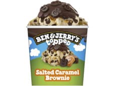 Ben & Jerry's Classic ijs topped salted