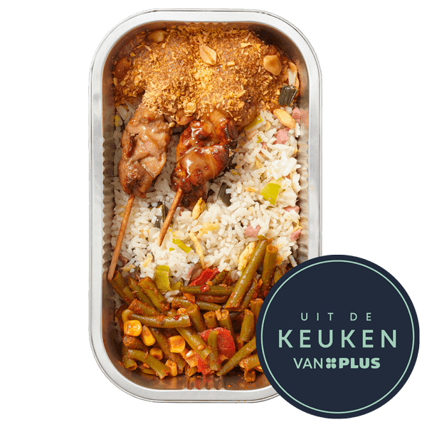 Uit de keuken van PLUS Kipsaté nasi pittige boontjes
