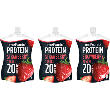 Melkunie Protein Strawberry Yoghurt 0,6% Fat 3x 200 g